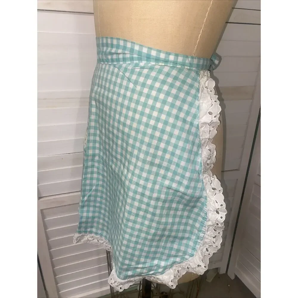 Vintage Handmade Green & White Gingham Apron w/Eyelet Lace Trim Pocket One Size